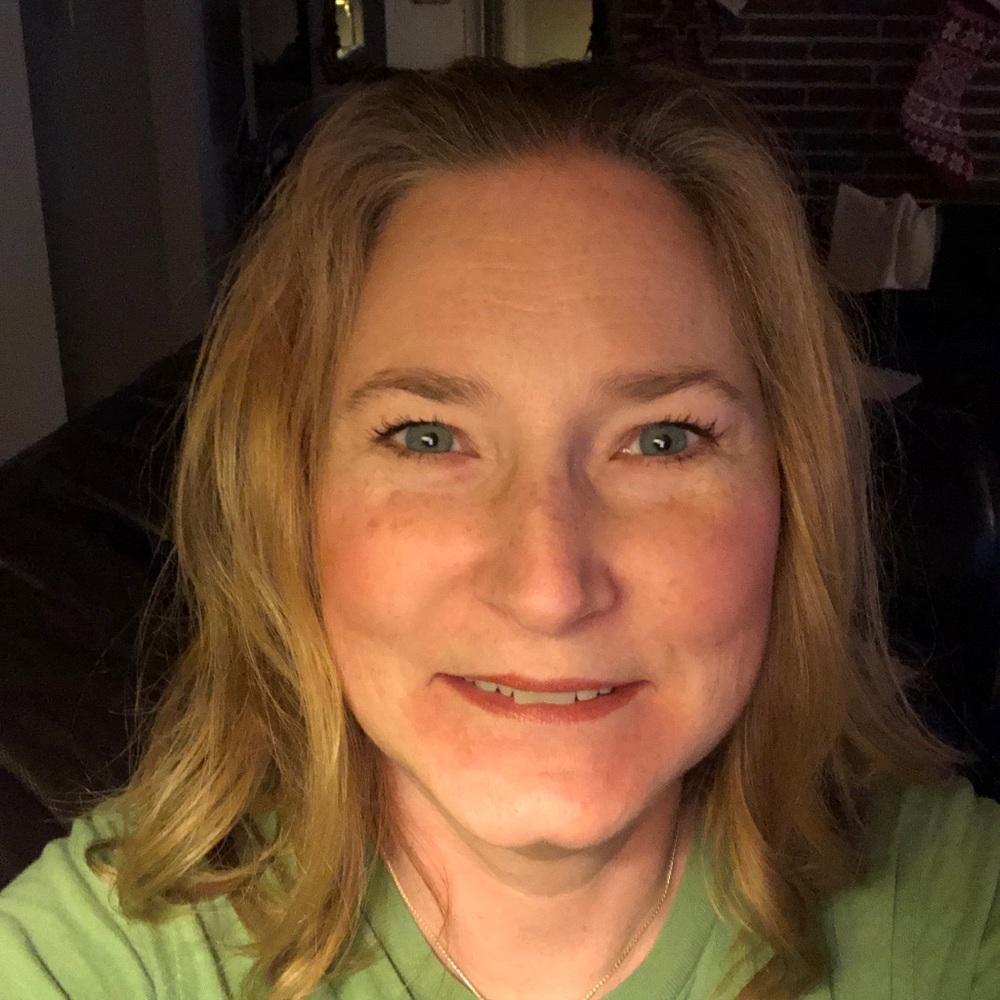 Meet your Posher, Jennifer